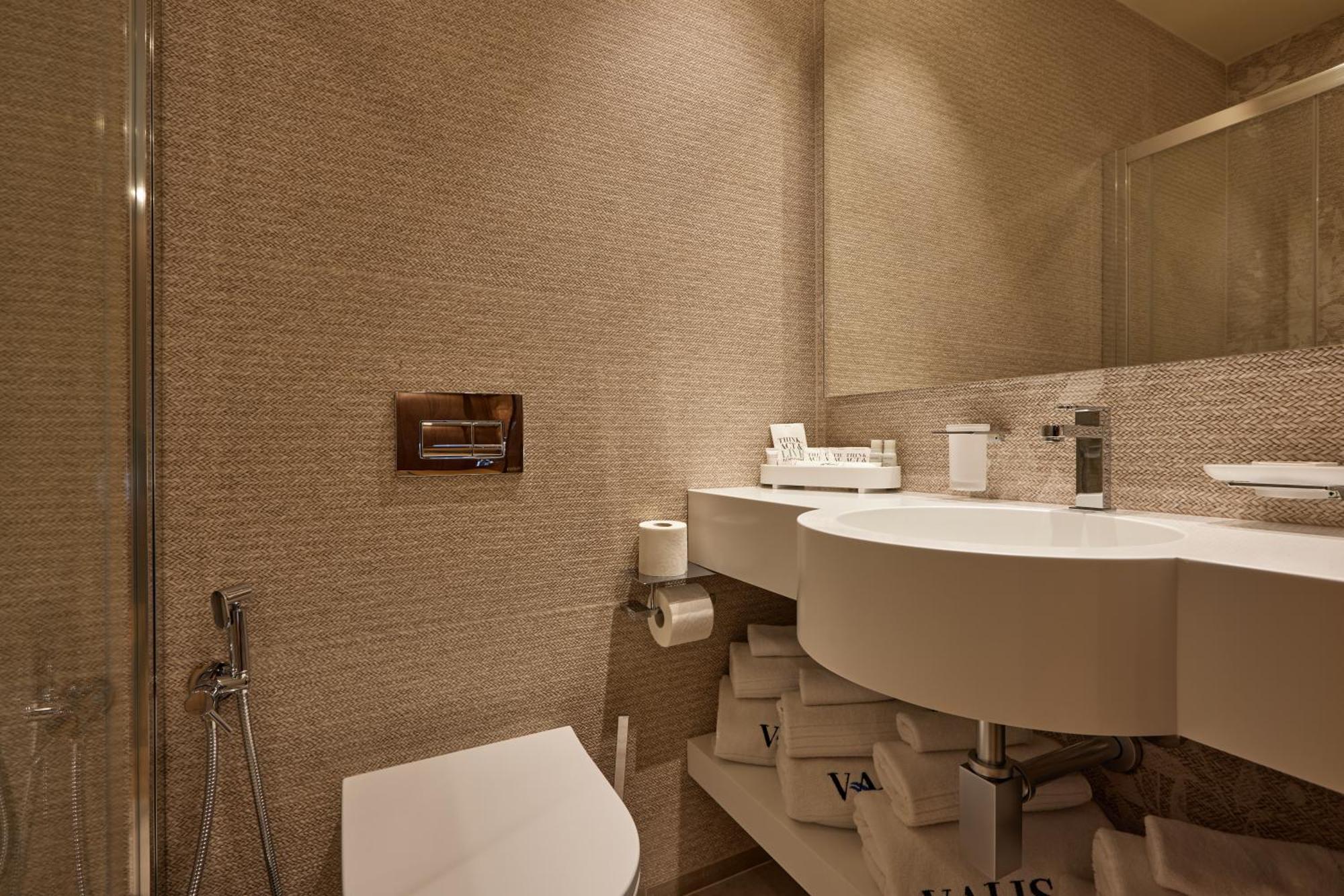 Valis Luxury Hotel Vlora Kültér fotó