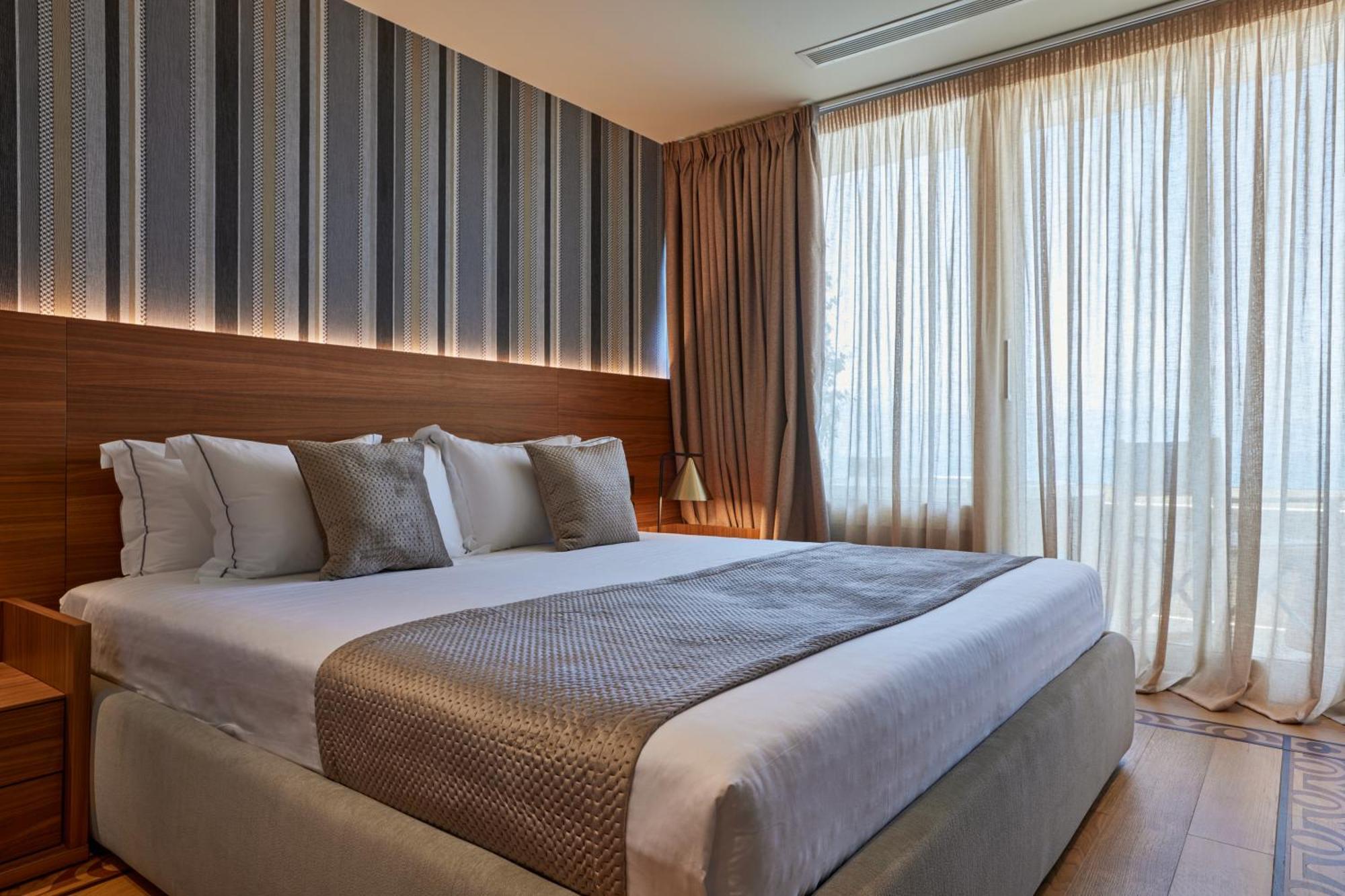 Valis Luxury Hotel Vlora Kültér fotó