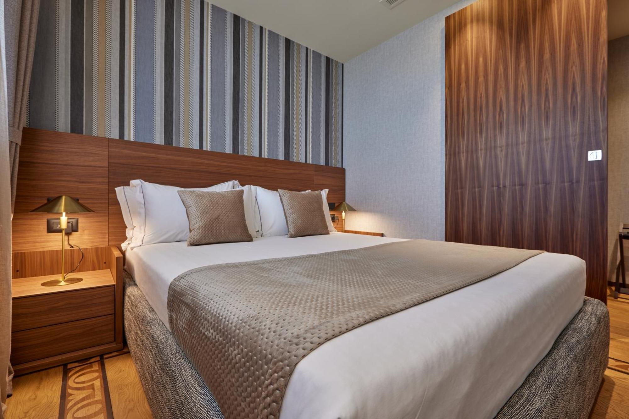 Valis Luxury Hotel Vlora Kültér fotó