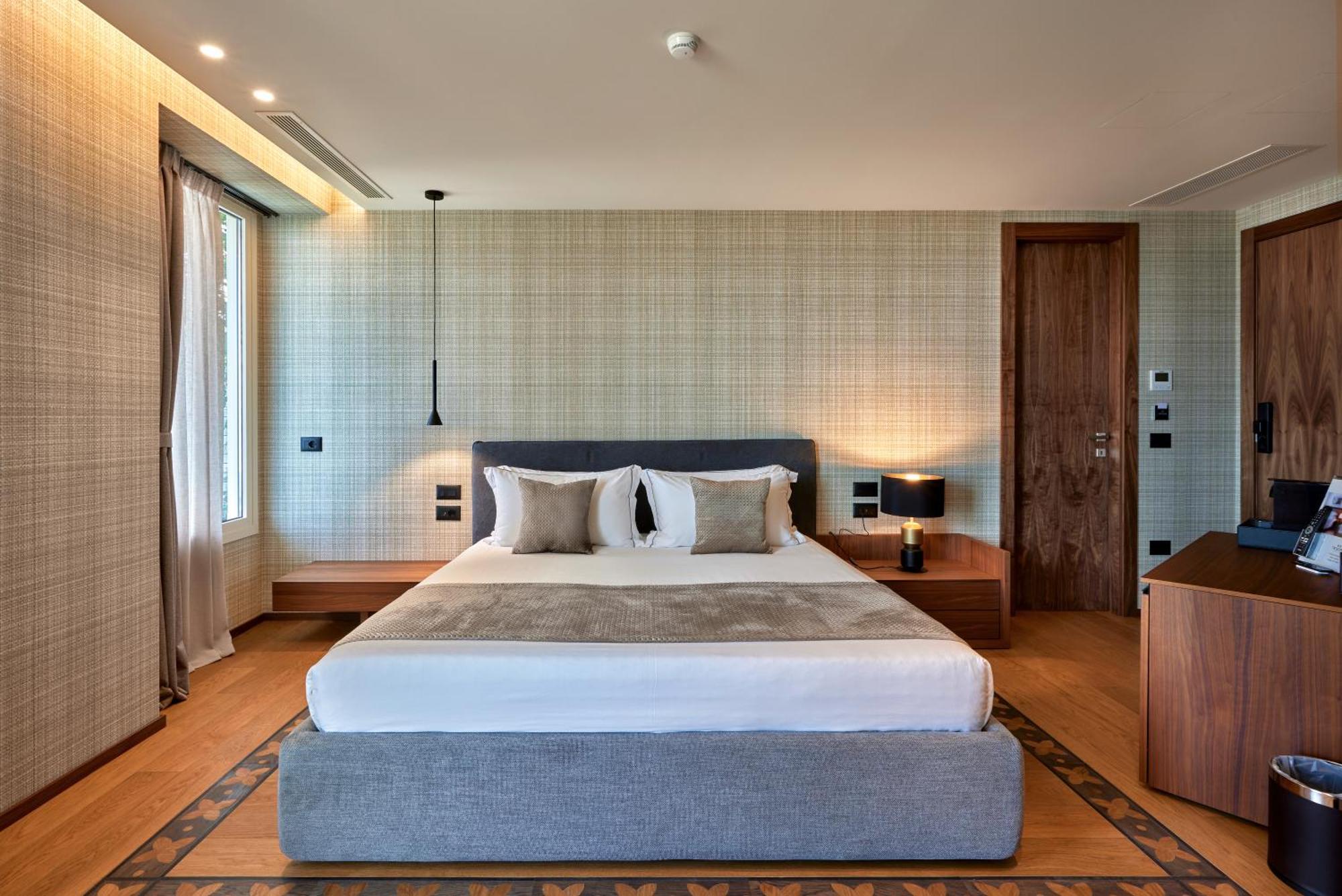 Valis Luxury Hotel Vlora Kültér fotó